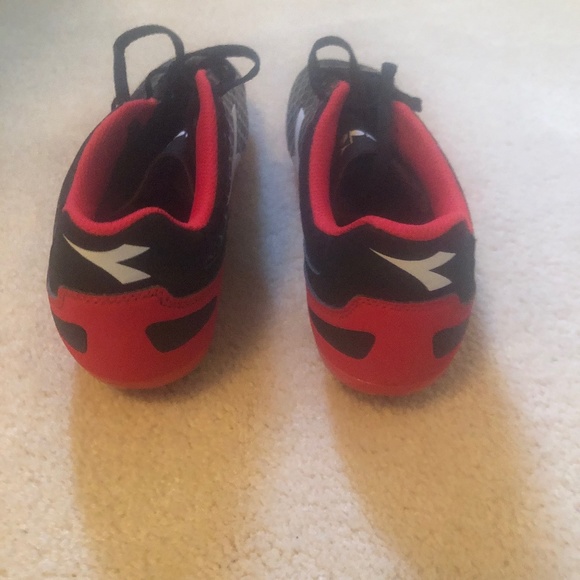 Diadora 288660 Blaze Men’s FG Black & Red Football Soccer boots - Size 8.5 US - Picture 7 of 7